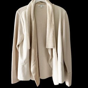 Women’s Orvis Tan Merino Wool Sweater Jacket Small